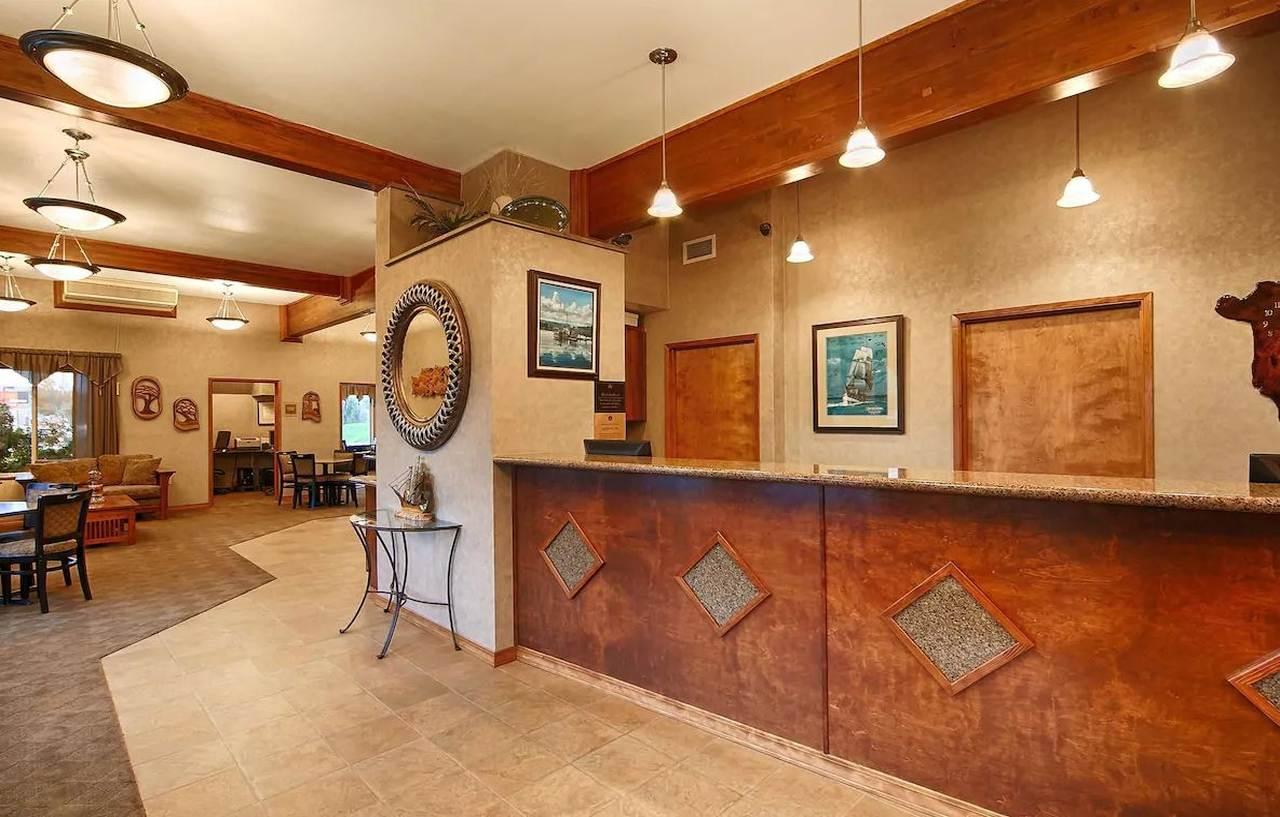 Best Western Holiday Hotel Coos Bay Εξωτερικό φωτογραφία