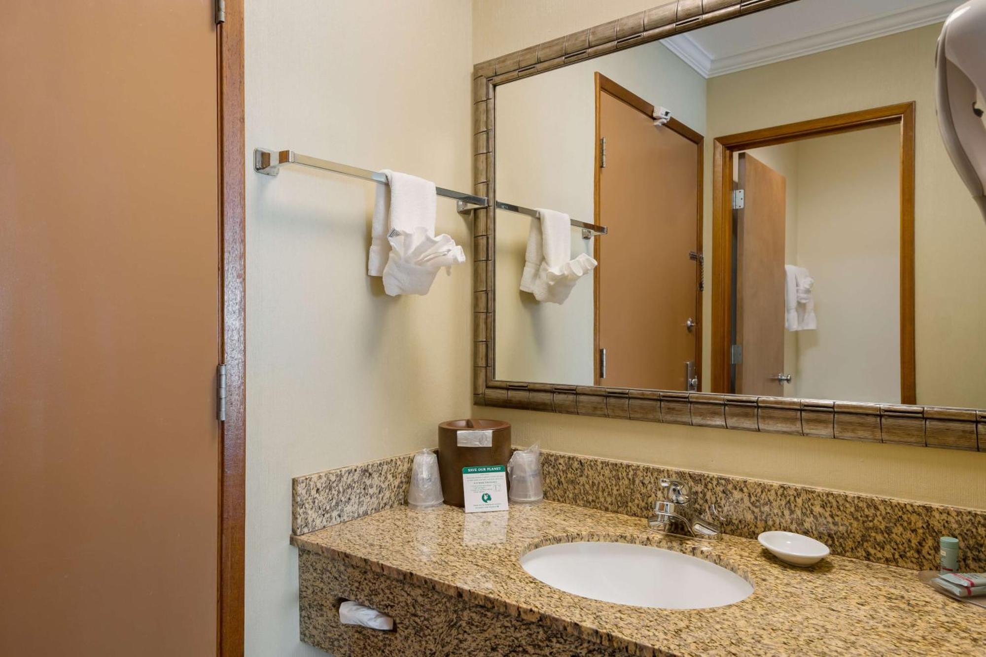 Best Western Holiday Hotel Coos Bay Εξωτερικό φωτογραφία