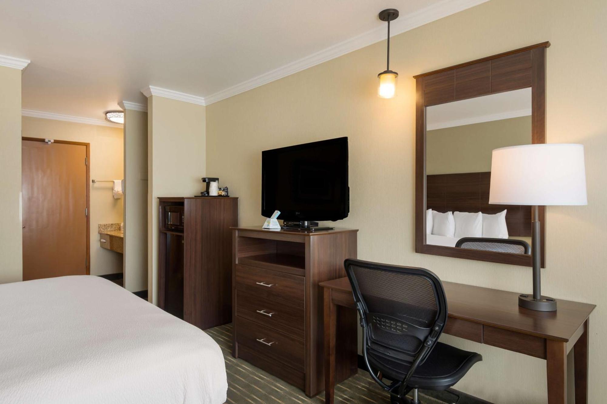 Best Western Holiday Hotel Coos Bay Εξωτερικό φωτογραφία