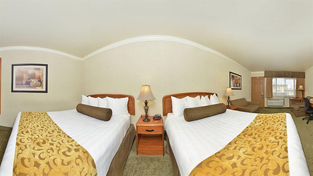 Best Western Holiday Hotel Coos Bay Εξωτερικό φωτογραφία