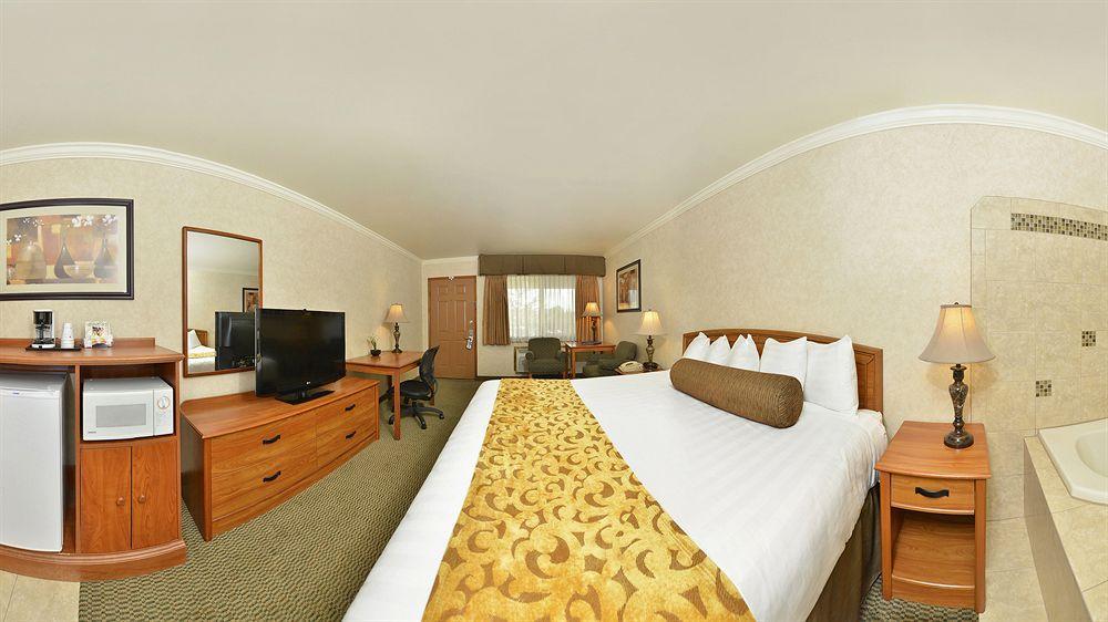 Best Western Holiday Hotel Coos Bay Εξωτερικό φωτογραφία