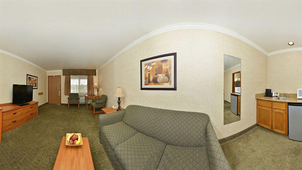 Best Western Holiday Hotel Coos Bay Εξωτερικό φωτογραφία